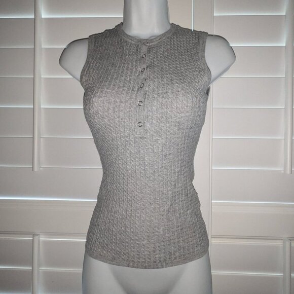 WeWoreWhat Heather Cable Knit Snap Front Rib Fitted Henley Muscle Tank Top Shirt - Picture 6 of 7